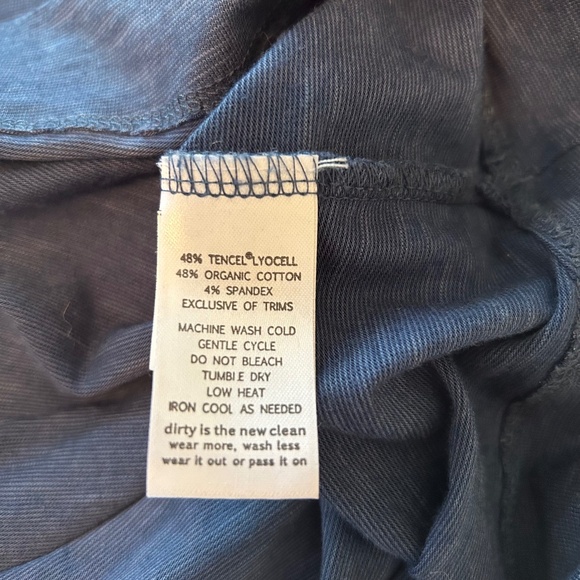 Horny Toad Women's Long Sleeve Blue‎ Small Top - Picture 5 of 5